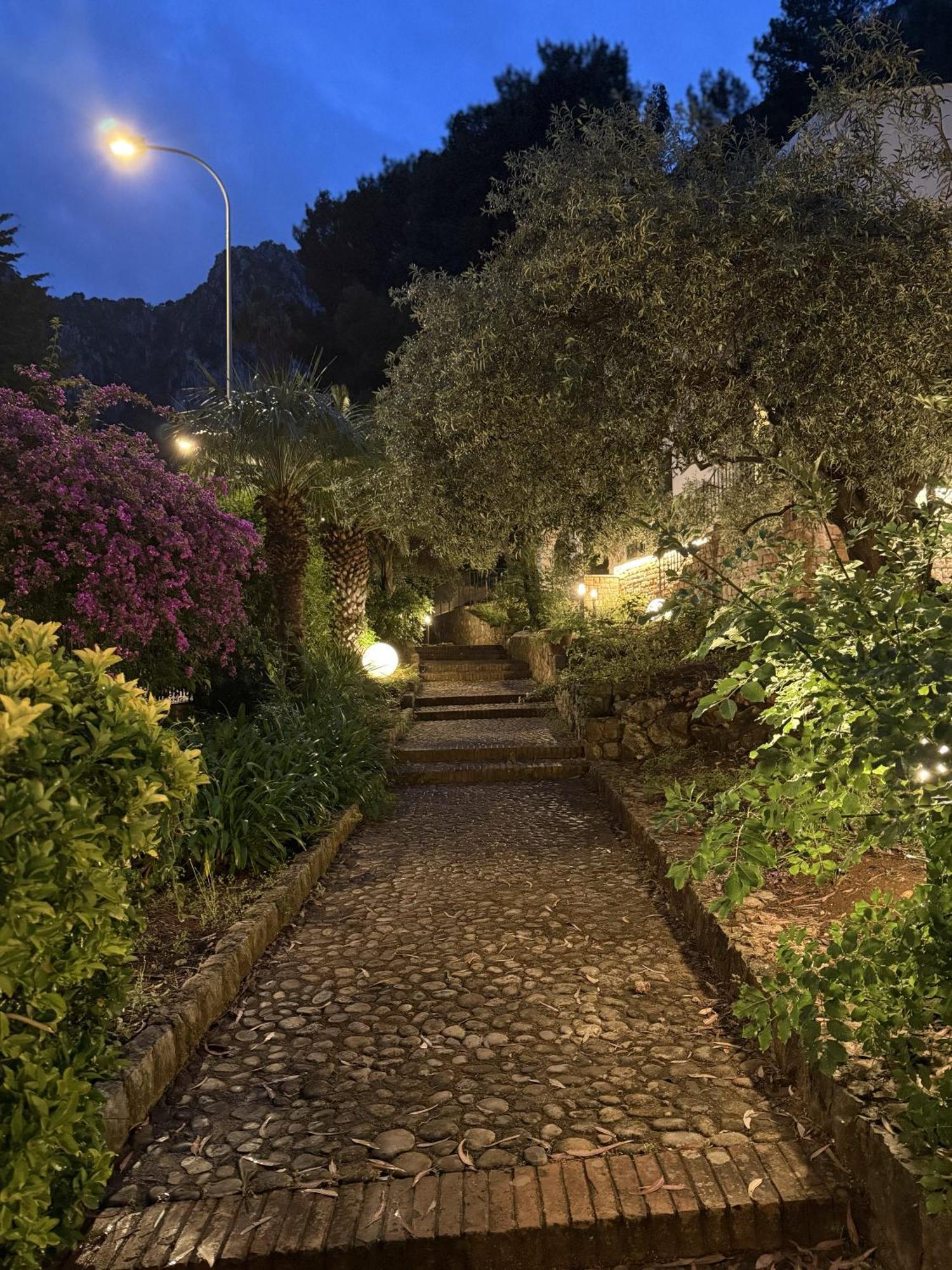 Villa Rubino Mondello - By Rentalbeb Italy Palermo Exterior foto